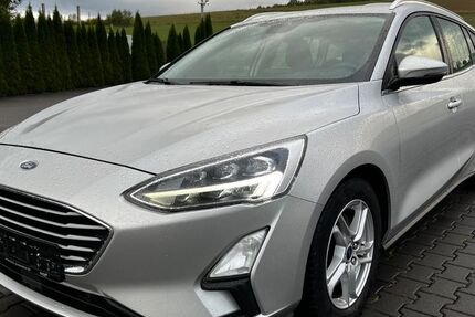 Ford Focus 112.000 km 9.999 &euro; Schwarzenfeld 92521