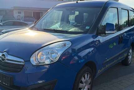 Opel Combo 164.000 km 4.499 &euro; Gundelsheim 74831