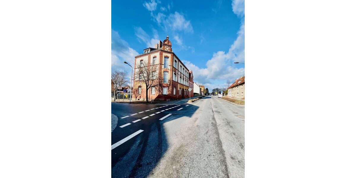 Einfamilienhaus Finsterwalde - 11 Zimmer, 340 m&sup2;, 300.000&euro; | Angebot:25870526