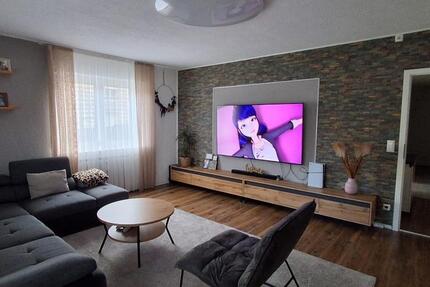 4 Zimmer Wohnung mit Terrasse und Garten zimmer