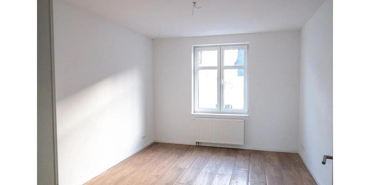 Etagenwohnung Zittau - 2 Zimmer, 74 m&sup2;, 470&euro; | Angebot:26406546