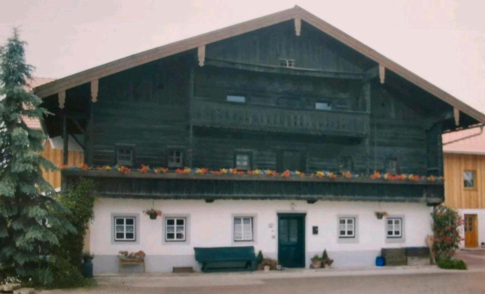 Bauernhaus, Landhaus Kirchanschöring - 5 Zimmer, 200 m&sup2;, 1.800&euro; | Angebot:26411147