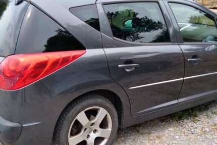 Peugeot 207 90.000 km 4.350 &euro; Weil im Schönbuch 71093