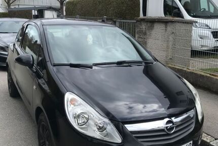 Opel Corsa 116.000 km 2.650 &euro; München 81739
