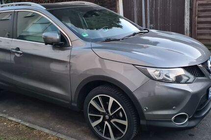 Nissan Qashqai 86.000 km 14.000 &euro; Hennef (Sieg) 53773