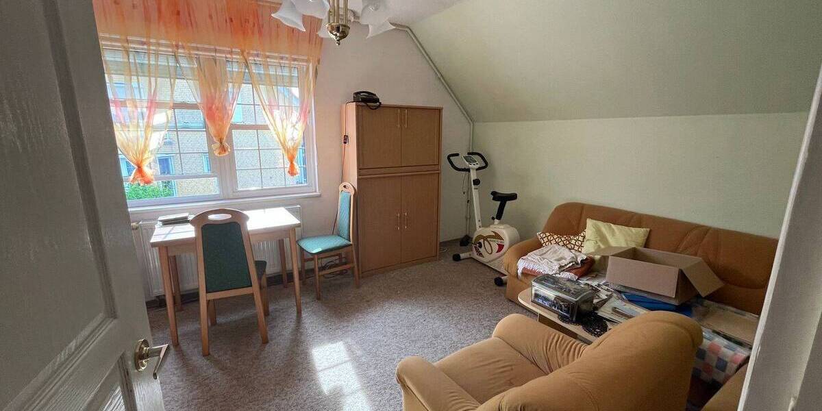 Doppelhaushälfte Siehdichum Rießen - 6 Zimmer, 130 m&sup2;, 230.000&euro; | Angebot:26840736