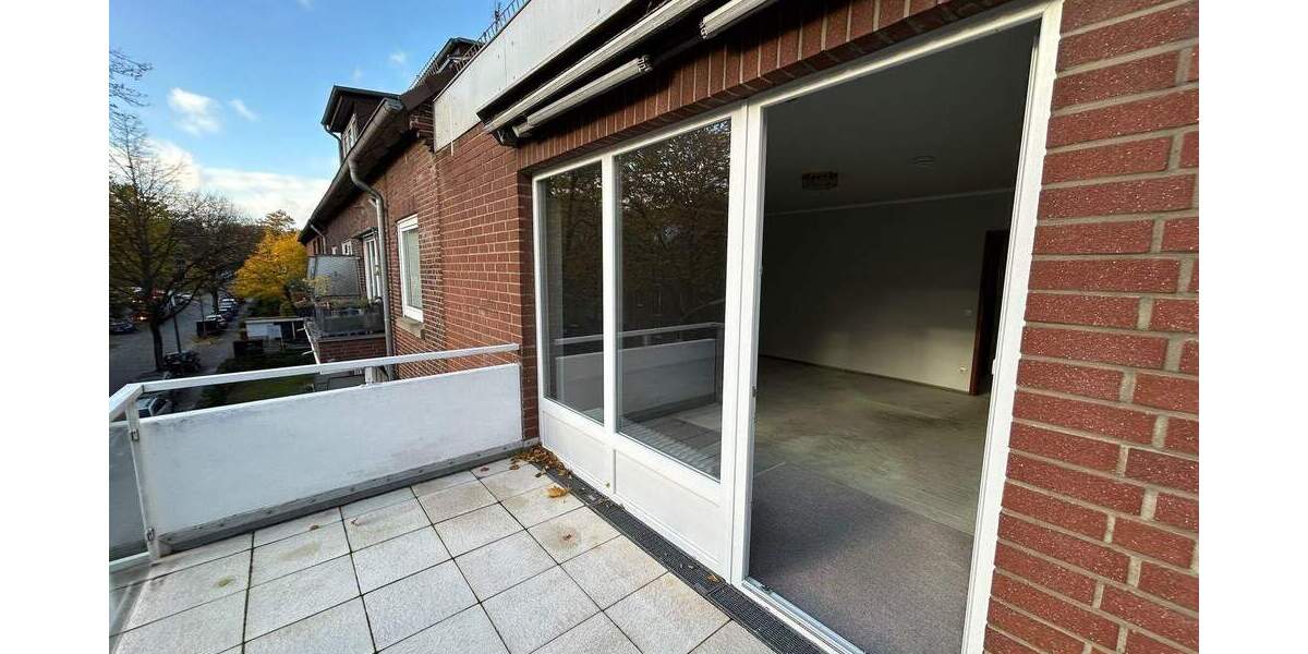 Traumwohnung im Dornröschenschlaf! Freie 3-Zimmer-Wohnung in Eimsbüttel inkl. Einzelgarage 3 zimmer