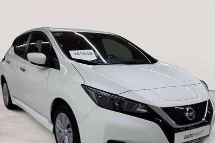 Nissan Leaf 33.598 km 12.390 &euro; Fernwald-Steinbach 35463