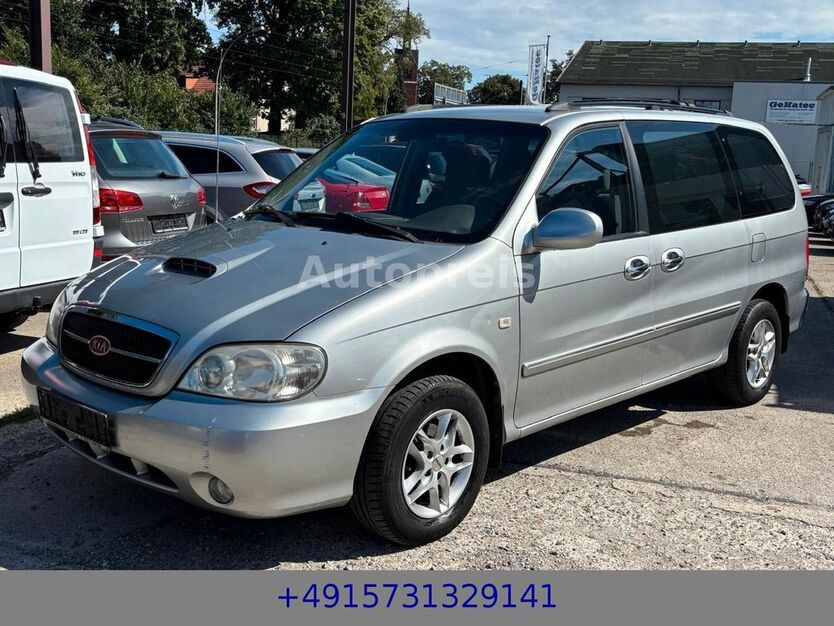 Kia Carnival 180.000 km 2.200 € Berlin 13127