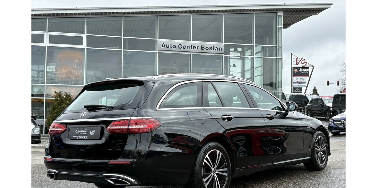Mercedes-Benz E 200 d VIRTUAL+COCKPIT/KAMERA/NAVI/CARPLAY/SHZ 109.838 km 25.900 &euro; Villingen-Schwenningen 78054
