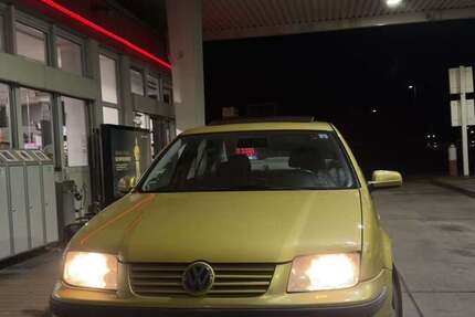 VW Bora 185.000 km 3.500 &euro; Frankfurt am Main, Stadt 60385