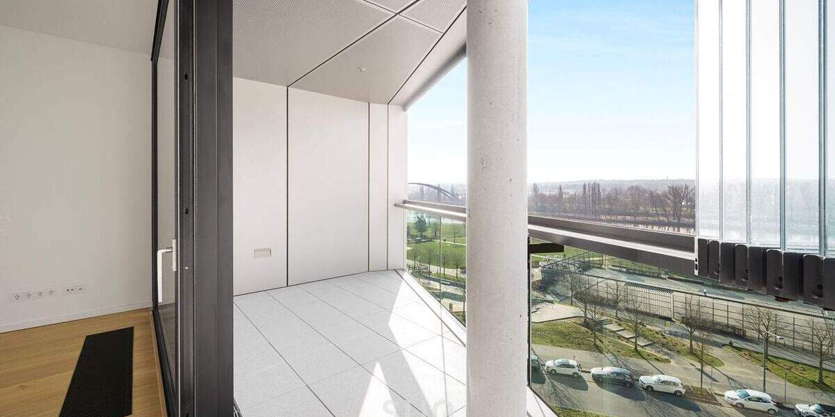 Etagenwohnung Frankfurt am Main Ostend - 2 Zimmer, 64 m&sup2;, 1.960&euro; | Angebot:25471138