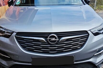 Opel Grandland (X) 70.711 km 12.900 &euro; Gauting 82131
