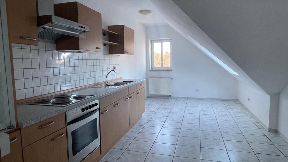 Dachgeschoßwohnung Uplengen - 2 Zimmer, 50 m&sup2;, 475&euro; | Angebot:26279042
