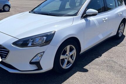 Ford Focus 181.100 km 8.800 &euro; Schwäbisch Gmünd 73525