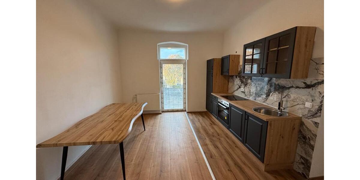 Hochparterre Düren Mariaweiler-Hoven - 4.5 Zimmer, 125 m&sup2;, 1.100&euro; | Angebot:25017076