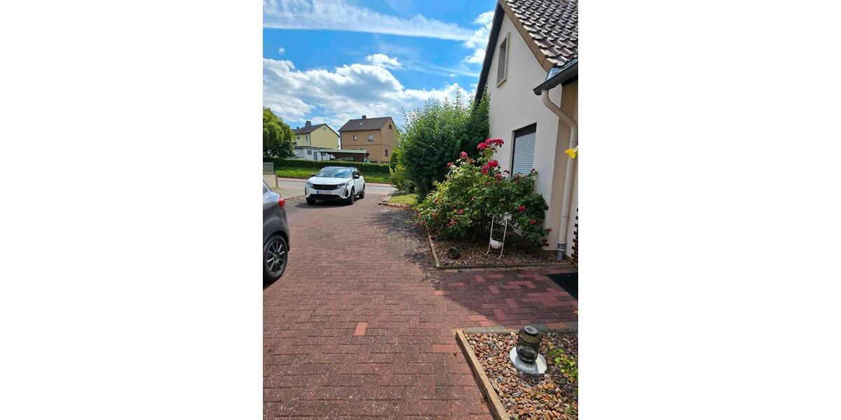 Einfamilienhaus Bad Arolsen - 5 Zimmer, 150 m&sup2;, 340.000&euro; | Angebot:27112574