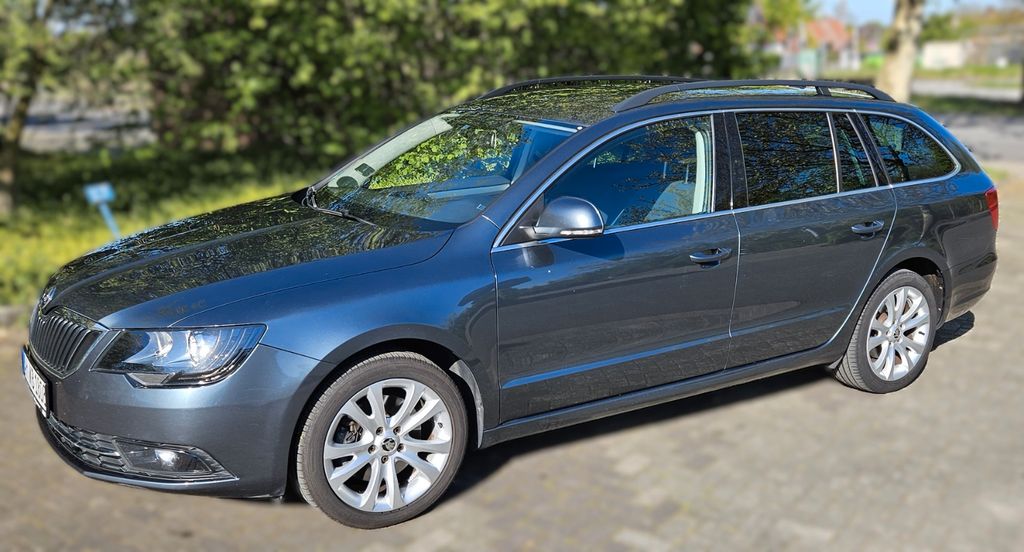 Skoda Superb 186.500 km 9.850 &euro; Ahaus 48683