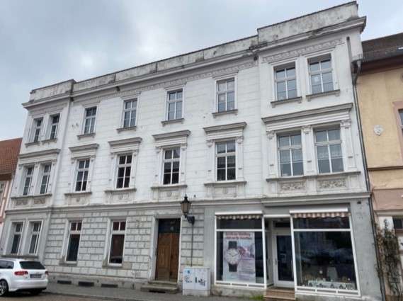 Wohnung zum Mieten in Havelberg 910 € 130 m² 5 zimmer