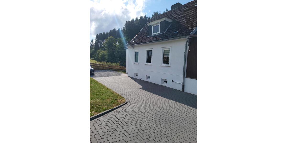 Einfamilienhaus Bad Berleburg - 5 Zimmer, 120 m&sup2;, 149.500&euro; | Angebot:27447036