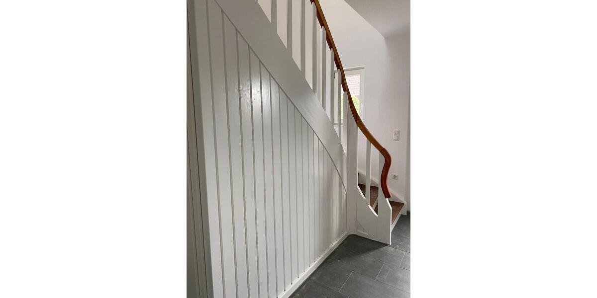 Einfamilienhaus Bergen - 5 Zimmer, 120 m&sup2;, 1.350&euro; | Angebot:26202206