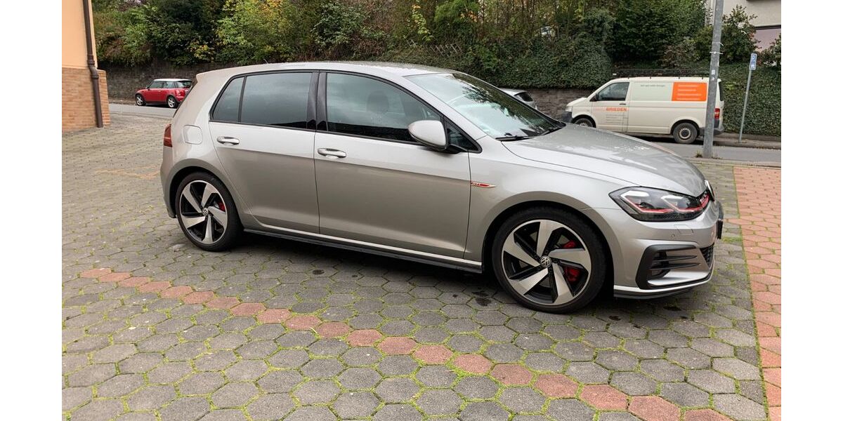 VW Golf 67.000 km 22.999 &euro; Iserlohn 58642