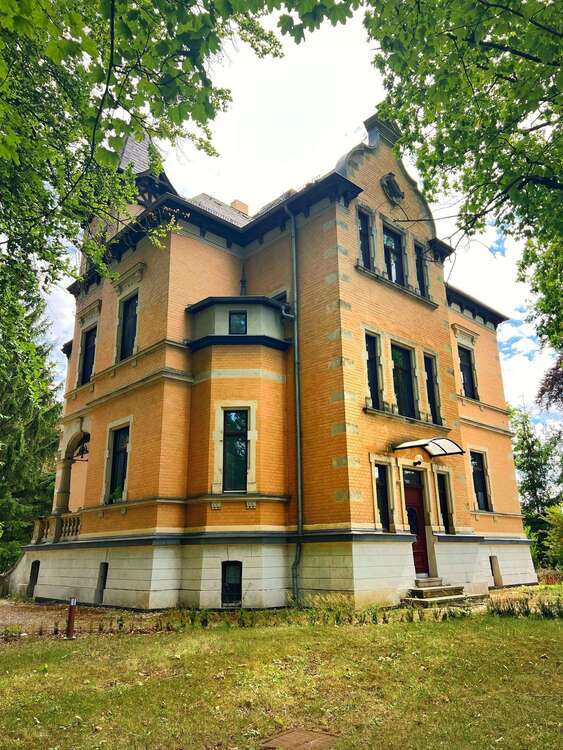 Wohnung zum Mieten in Pößneck 1.050 € 154.9 m² 5 zimmer