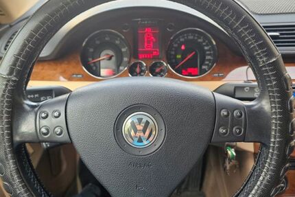 VW Passat 151.000 km 4.900 &euro; Frankfurt am Main 60529
