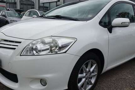 Toyota Auris 133.394 km 4.590 € Falkensee 14612