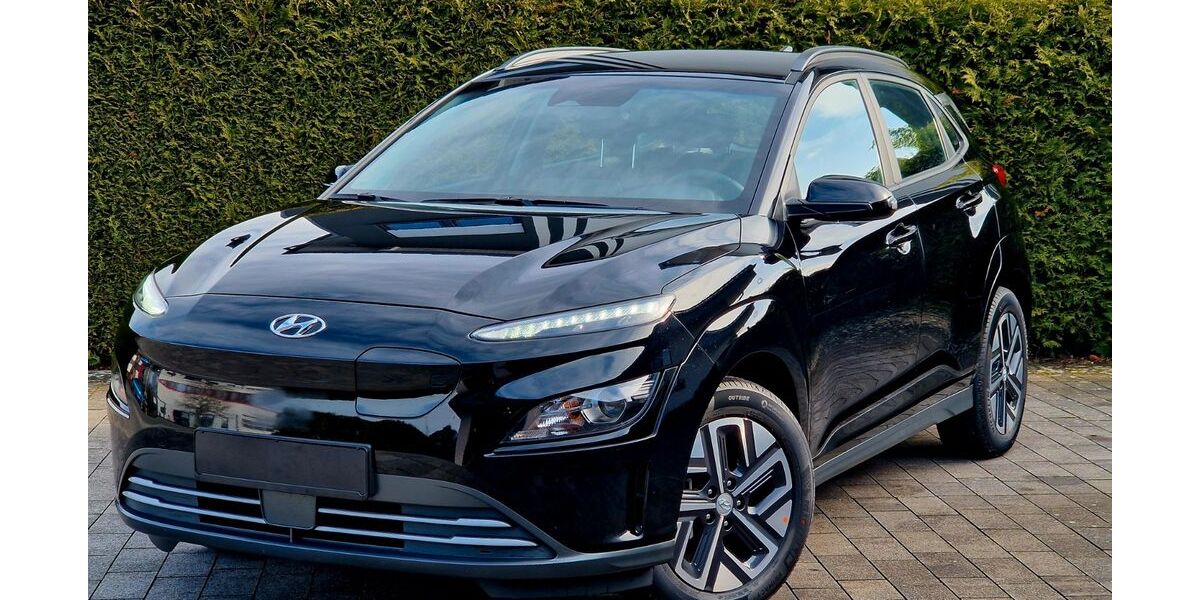 Hyundai KONA 17.000 km 19.999 &euro; Bad Lippspringe 33175