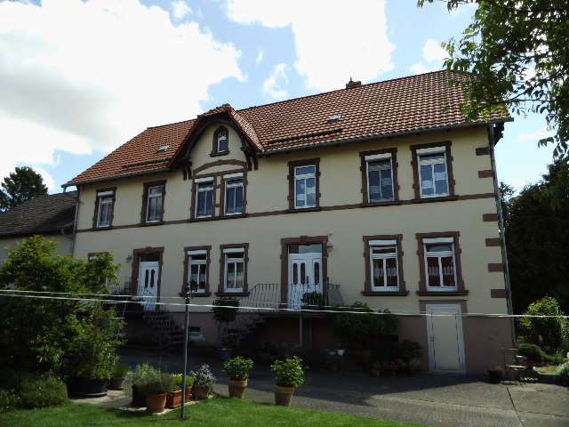 Haus zum Kaufen in Allstedt 197.000 € 241 m²