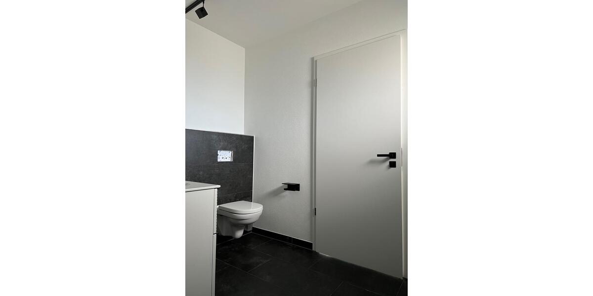 Dachgeschoßwohnung Neukirchen vorm Wald - 3.5 Zimmer, 75 m&sup2;, 270.800&euro; | Angebot:25367554