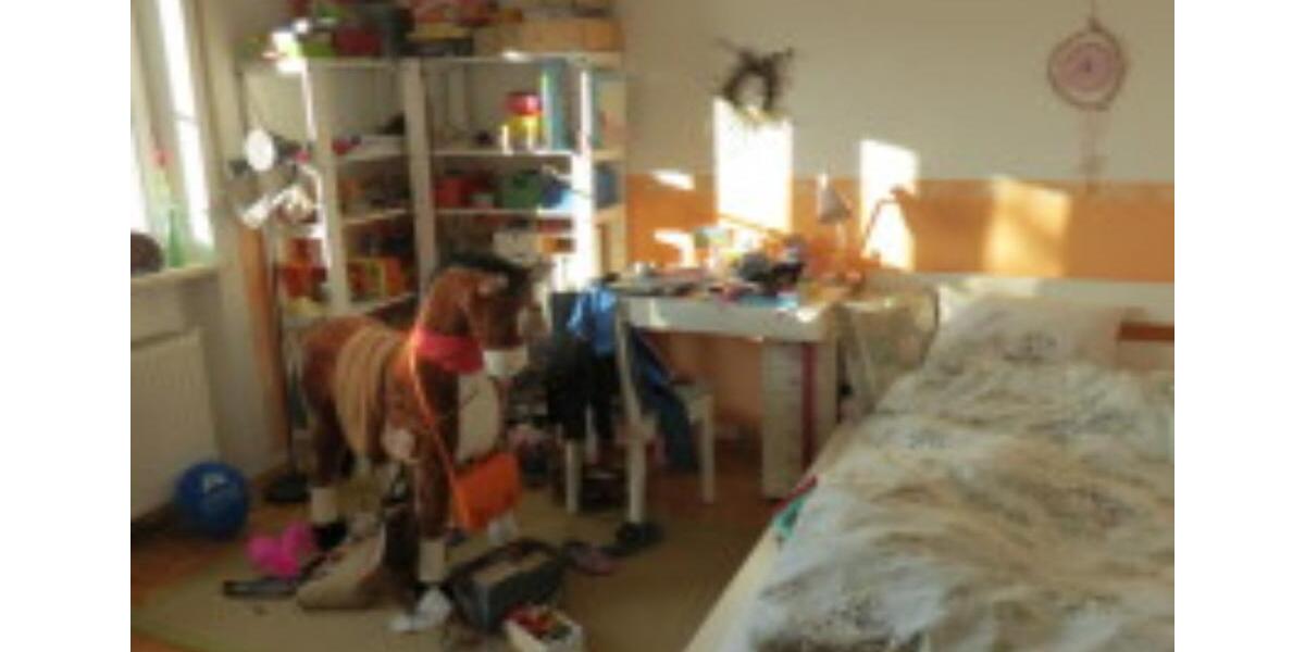 Doppelhaushälfte Trostberg - 7 Zimmer, 160 m&sup2;, 1.250&euro; | Angebot:24728919