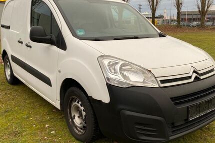 Citroen Berlingo 300.930 km 3.999 &euro; Hockenheim 68766