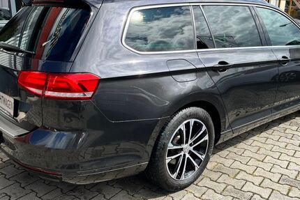 VW Passat Variant 211.310 km 12.790 &euro; Poppenricht 92284