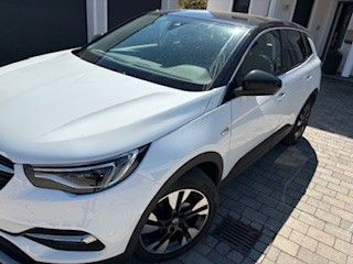 Opel Grandland (X) 124.000 km 14.700 &euro; Reichertshausen 85293