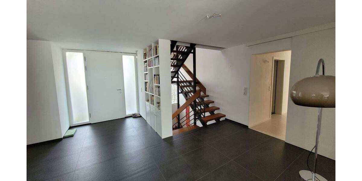 Einfamilienhaus Waiblingen Beinstein - 3.400&euro; | Angebot:25067008