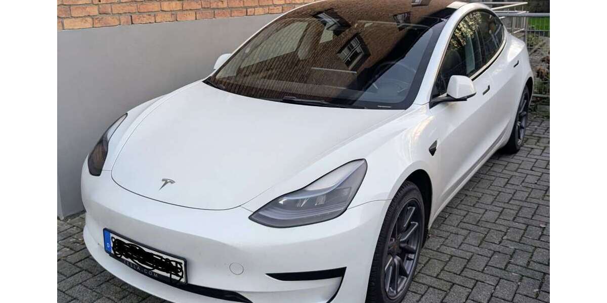Tesla Model 3 36.000 km 26.500 &euro; Donrath (Lohmar) 53797