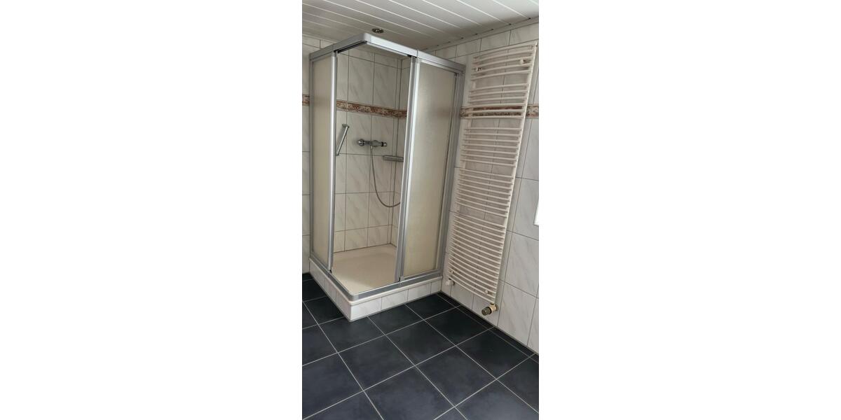 Einfamilienhaus Wilnsdorf - 6 Zimmer, 180 m&sup2;, 199.000&euro; | Angebot:25758331