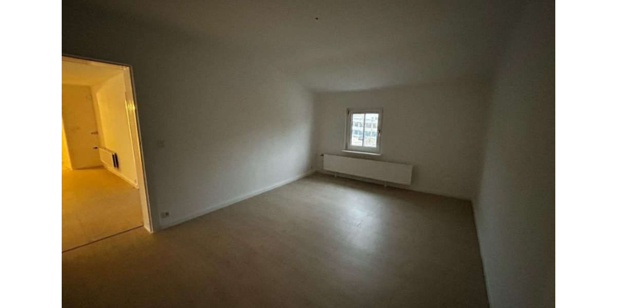 Dachgeschoßwohnung Strausberg - 3 Zimmer, 87 m&sup2;, 650&euro; | Angebot:25855273