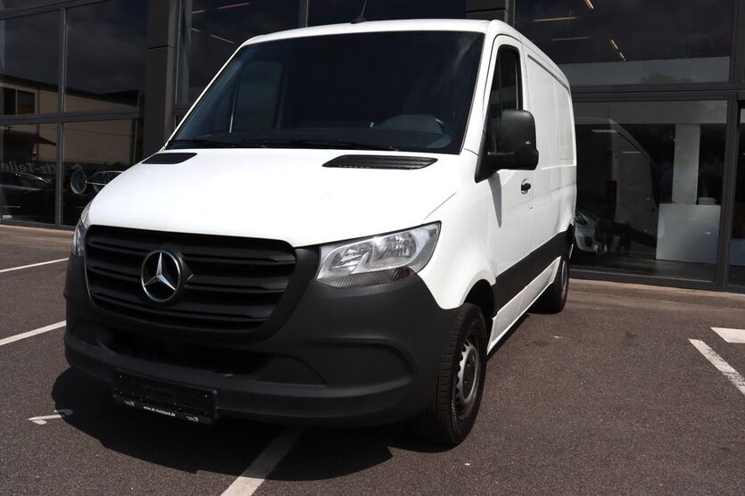 Mercedes-Benz Sprinter 96.110 km 21.950 € Köln 51107
