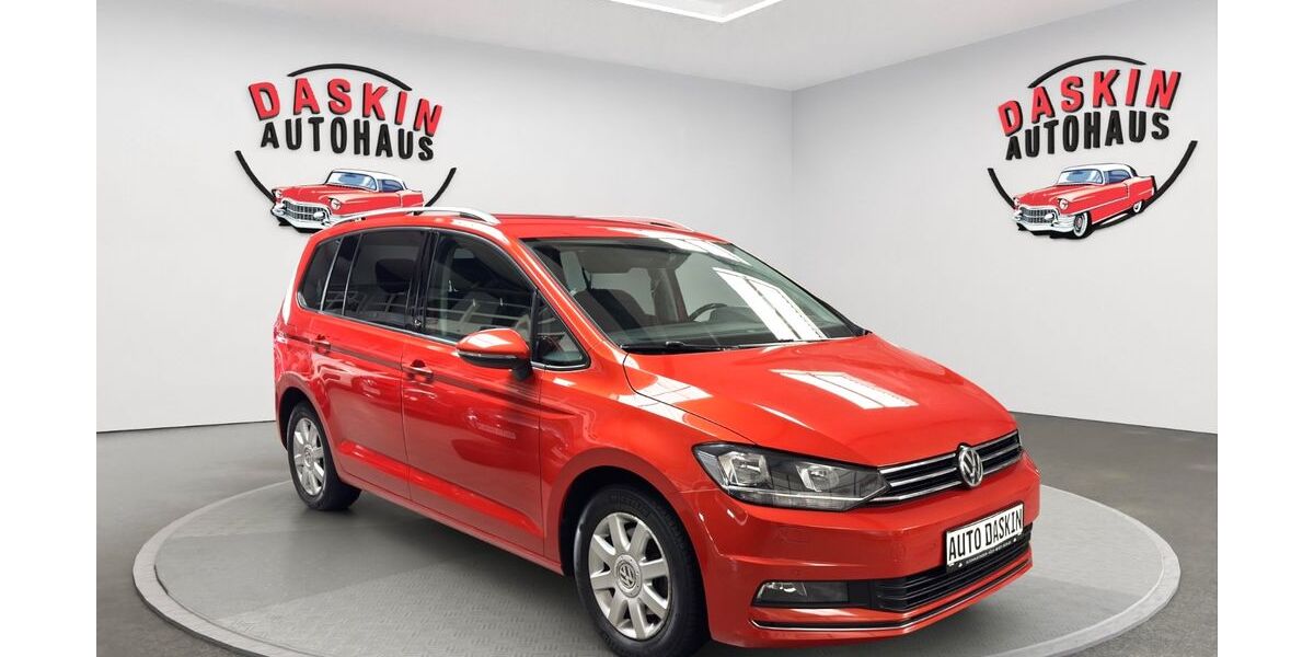 VW Touran 224.000 km 9.700 &euro; Köln 50827