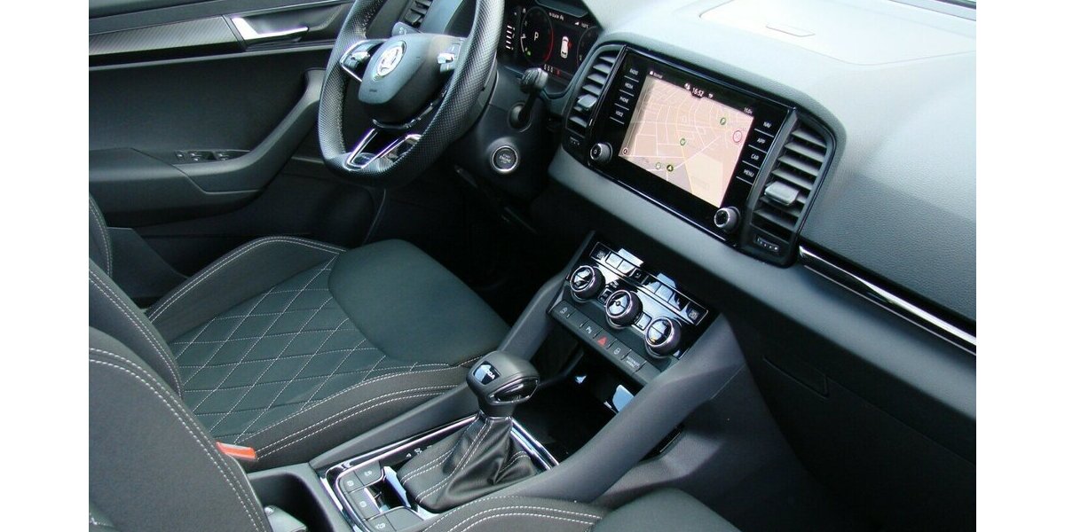 Skoda Karoq 1.5TSI Sportline ACC Kamera LED 45.047 km 27.480 &euro; Falkensee 14612