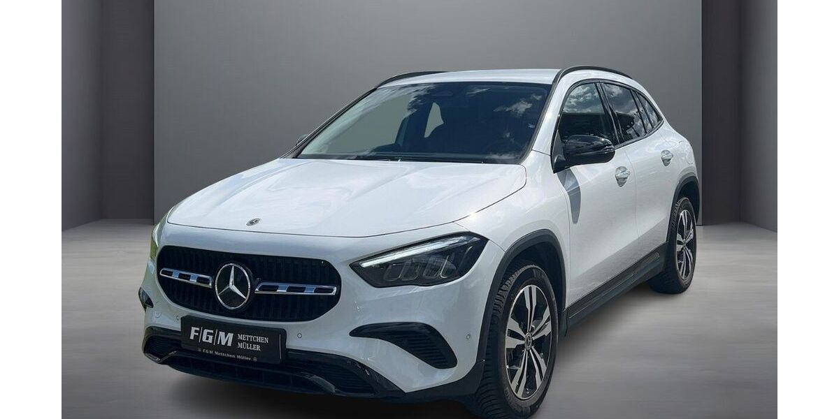 Mercedes-Benz GLA 180 2.704 km 39.370 &euro; Prenzlau 17291