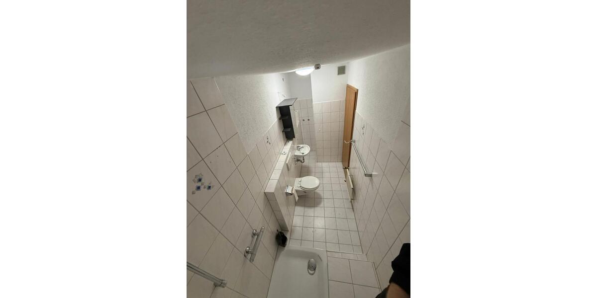 Erdgeschoßwohnung Endingen am Kaiserstuhl - 3 Zimmer, 82 m&sup2;, 1.000&euro; | Angebot:26279705