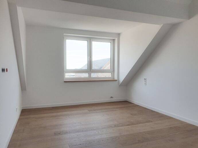 Zimmer Leipzig Plagwitz - 5 Zimmer, 126 m&sup2;, 1.616&euro; | Angebot:26401393