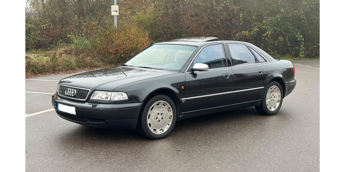 Audi A8 180.000 km 8.000 &euro; Nalbach 66809