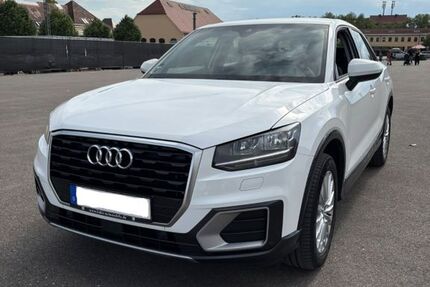 Audi Q2 110.000 km 16.900 &euro; Stuttgart 70376