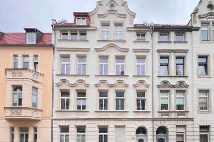 Wohnung zum Mieten in Magdeburg 943,11 € 104.79 m² 4 zimmer