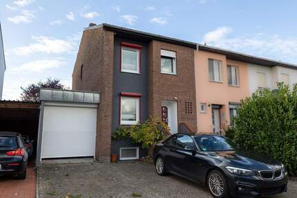 *** REH - modernisiert mit GARAGE - GARTEN mit tollen BLICK - VOLLKELLER *** 3 zimmer